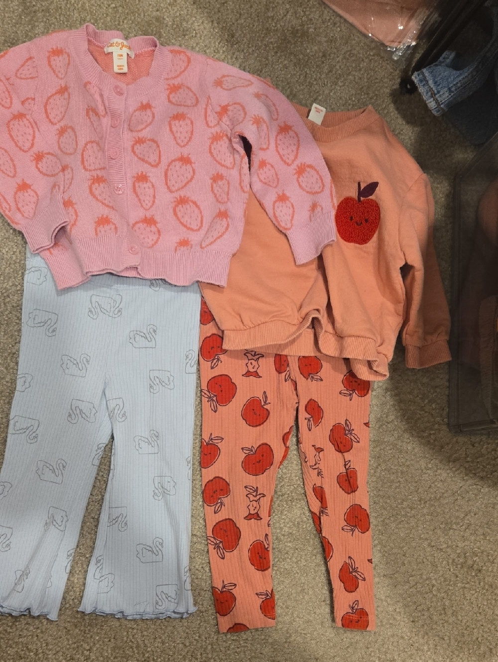 18 Months Cat And Jack Baby Girl Bundle